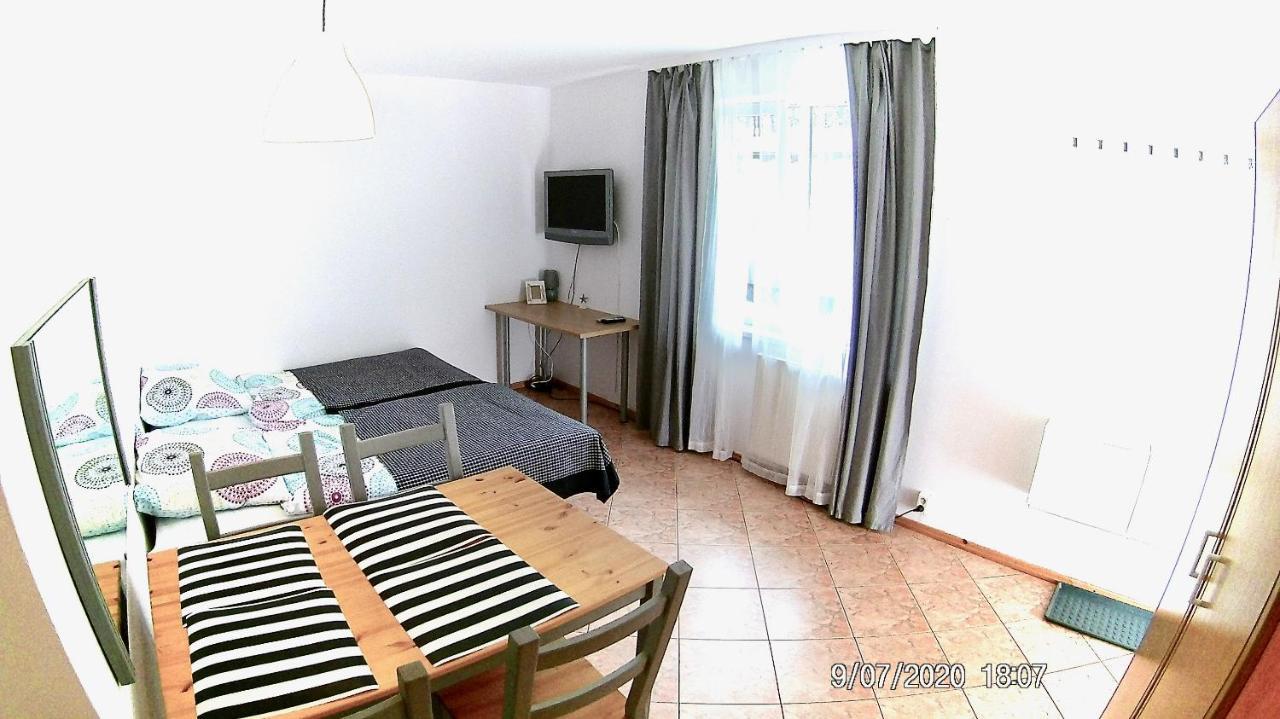 Czarny Bursztyn Apartment จิปโนแวค ภายนอก รูปภาพ