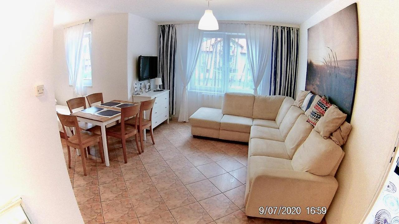 Czarny Bursztyn Apartment จิปโนแวค ภายนอก รูปภาพ