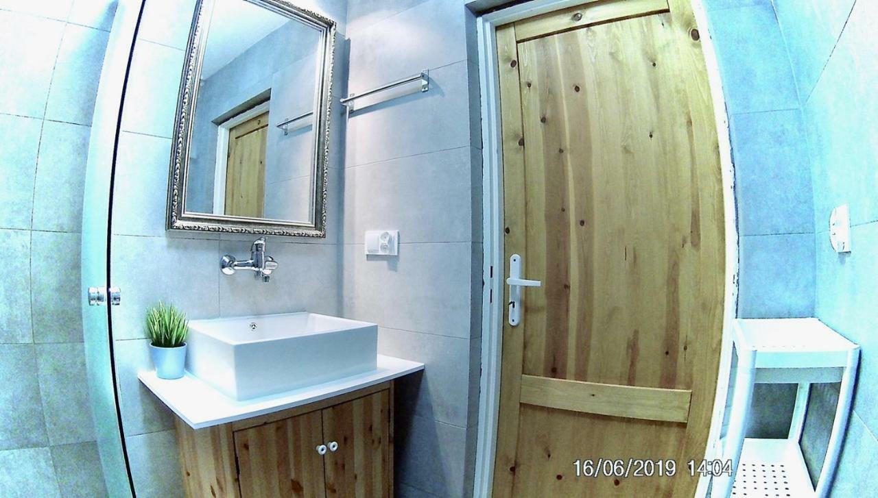 Czarny Bursztyn Apartment จิปโนแวค ภายนอก รูปภาพ