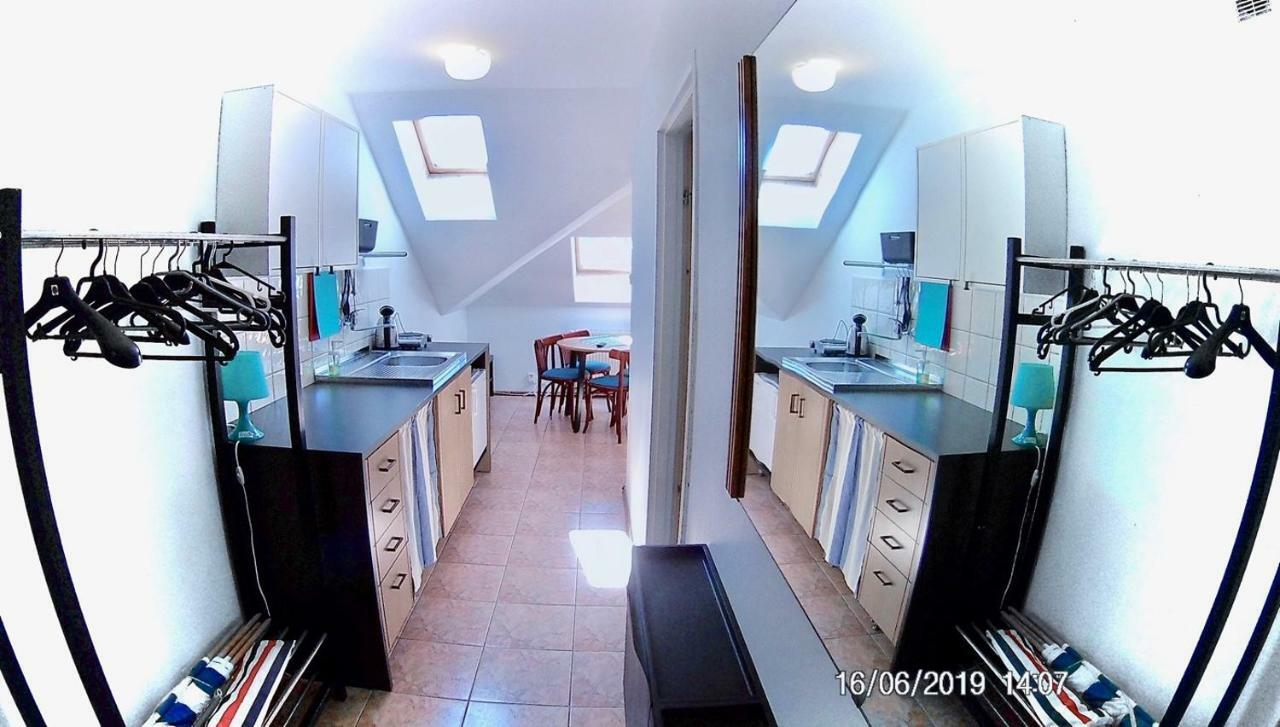 Czarny Bursztyn Apartment จิปโนแวค ภายนอก รูปภาพ